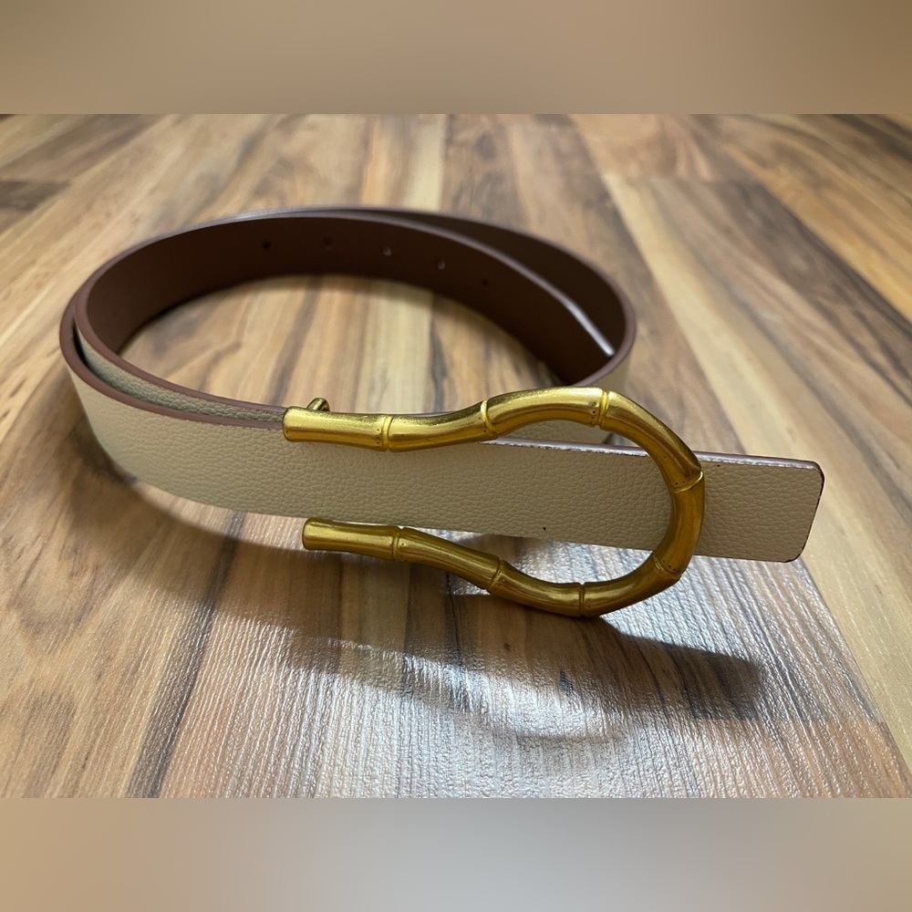 J McLaughlin reversible Leather Belt with Gold bamboo style buckle - Picture 4 of 9